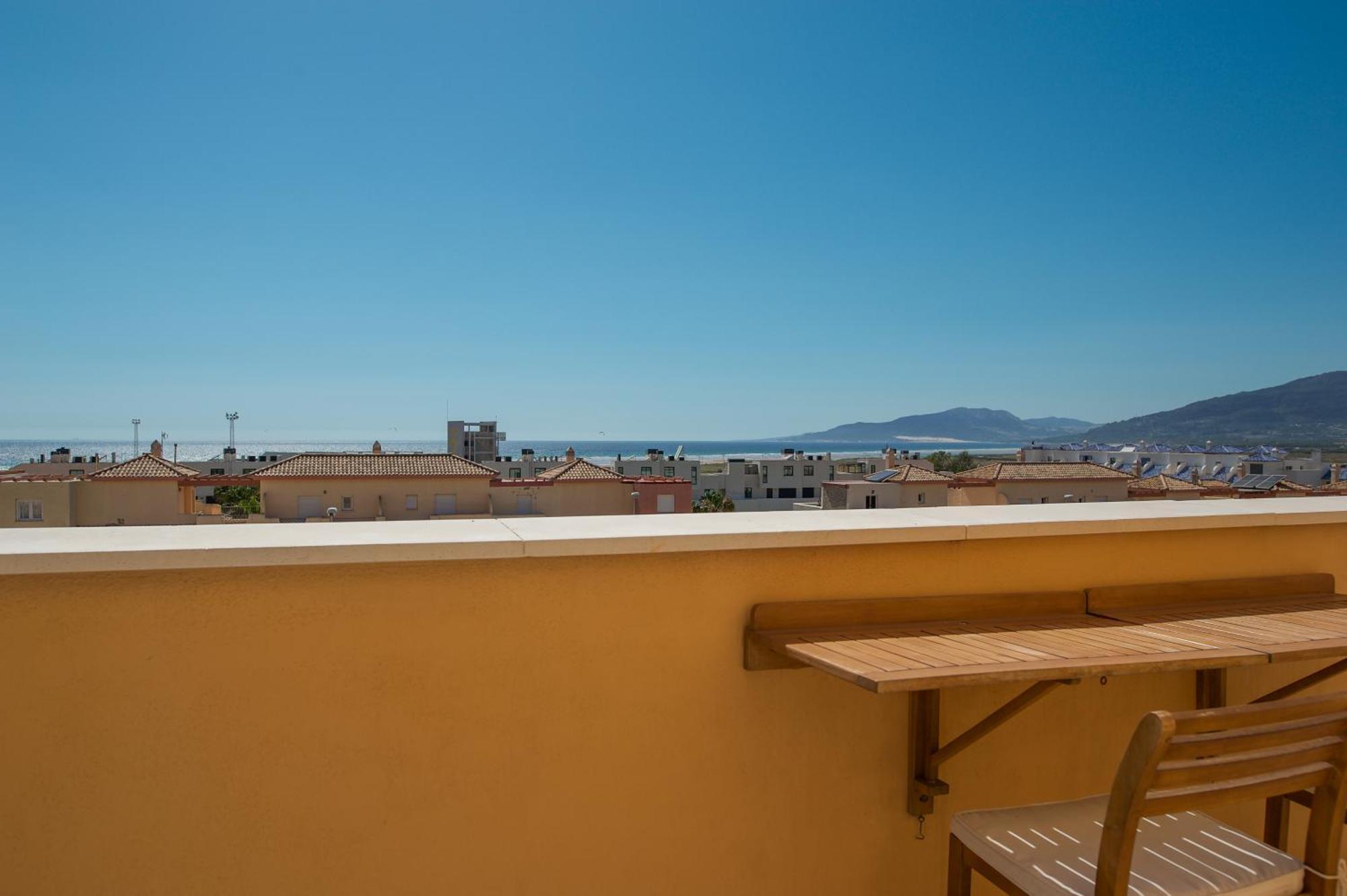 Apartamento Deja Blue - Tarifa Rent Modern Penthouse Exterior foto